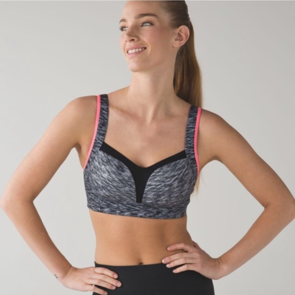 lululemon athletica Other - Lululemon Ta Ta Tamer Ill Sports Bra Dramatic Static White Black size 36C